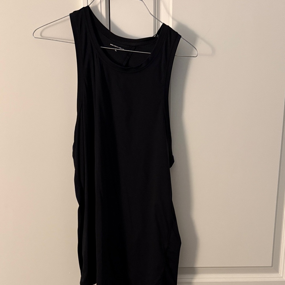 Chic Black Sleeveless Tank Top